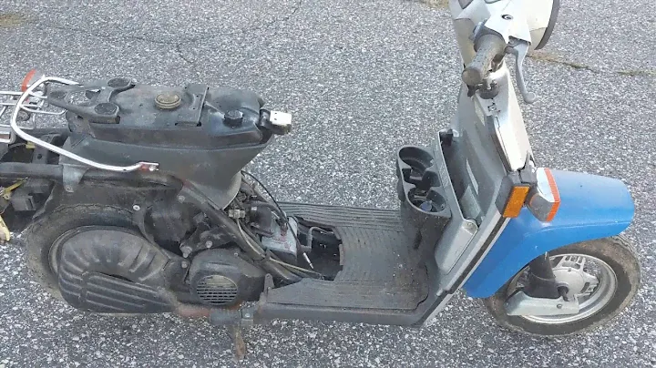 1985 Yamaha CV80 Beluga Scooter